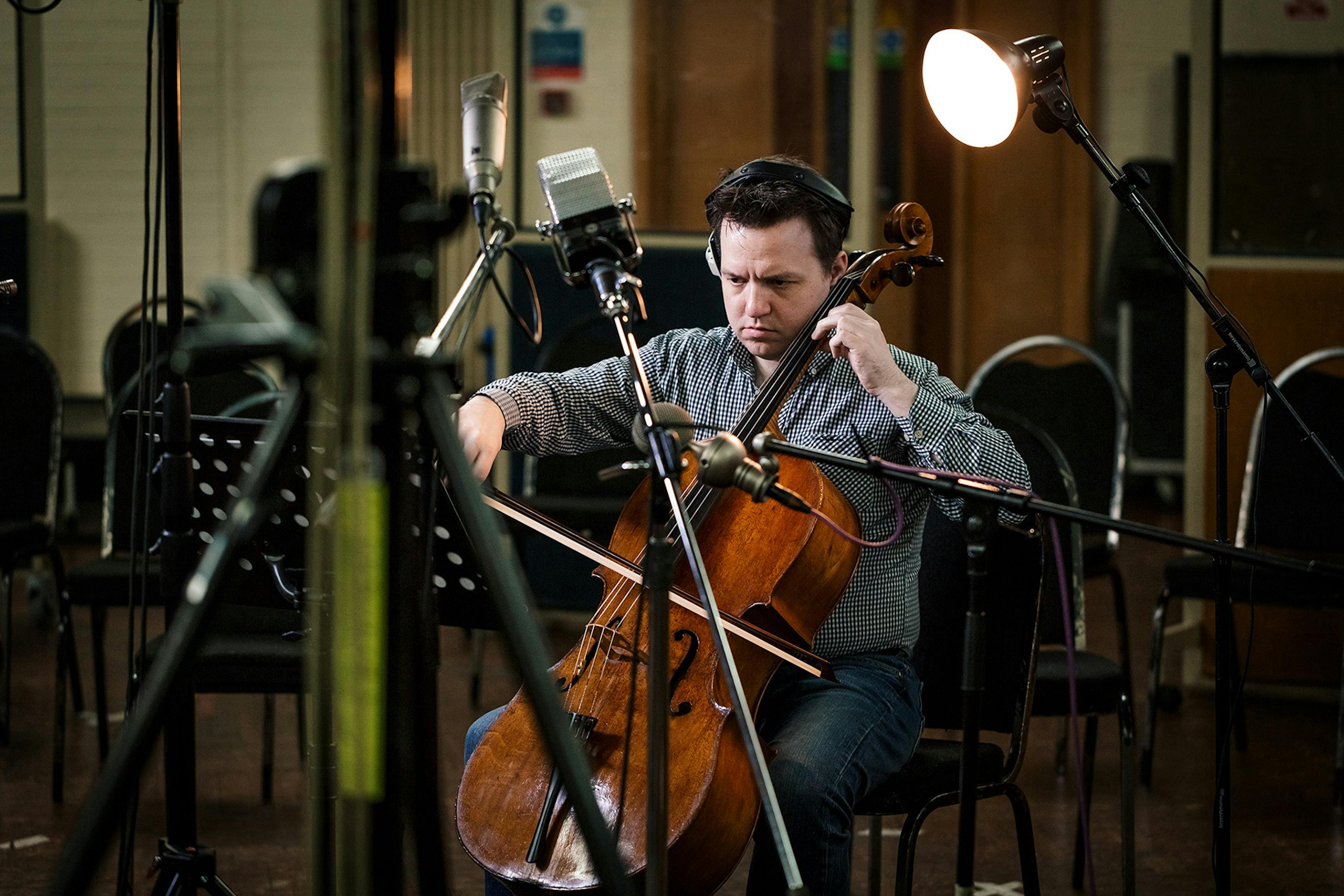 Solo Strings cellist recording