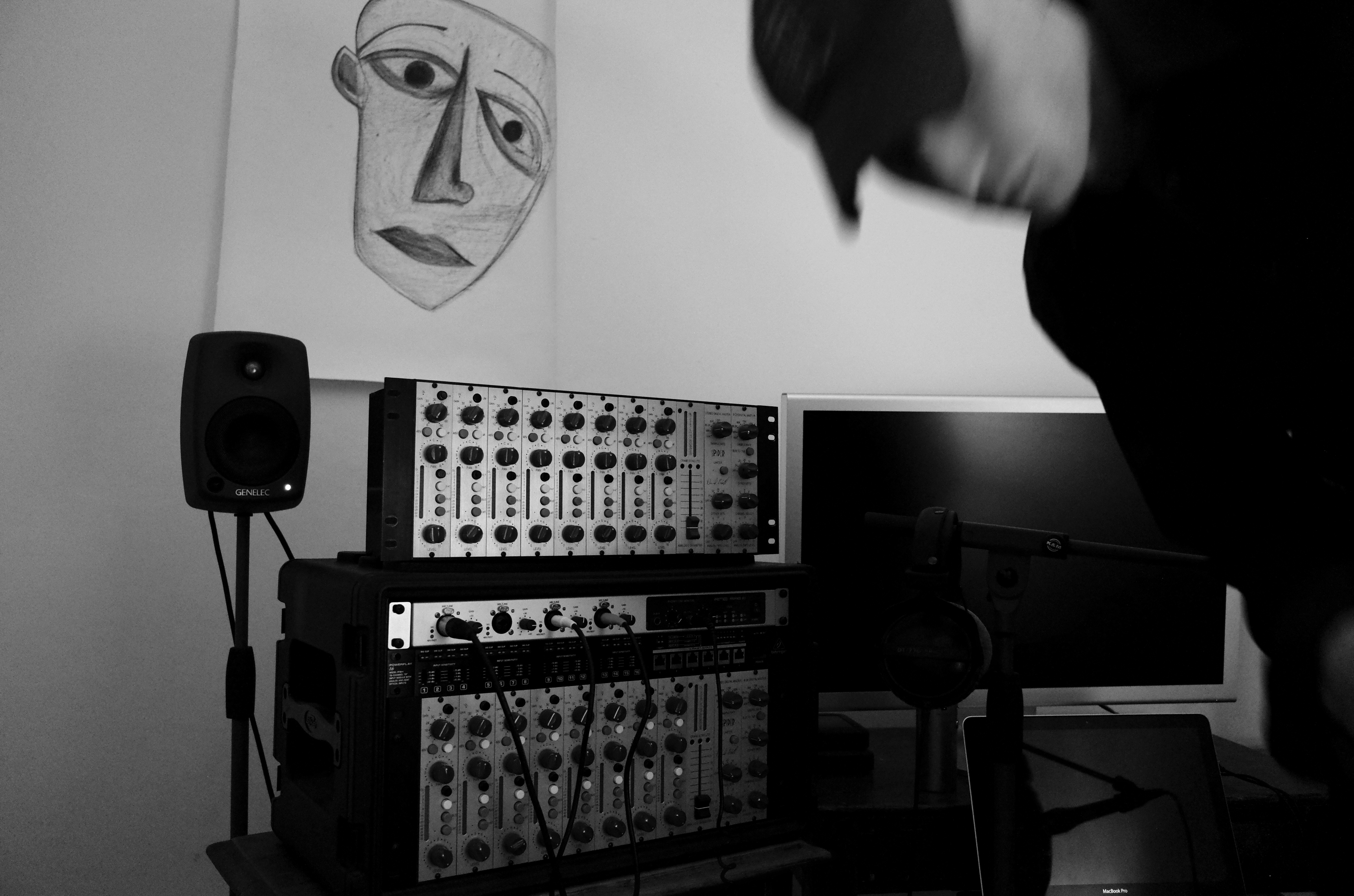 Twtc Danielstudio Sml