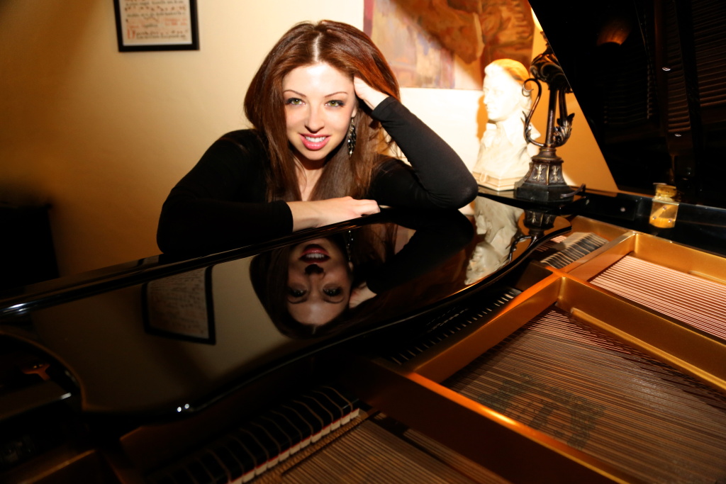 Pinar Toprak By Myra Vides 1